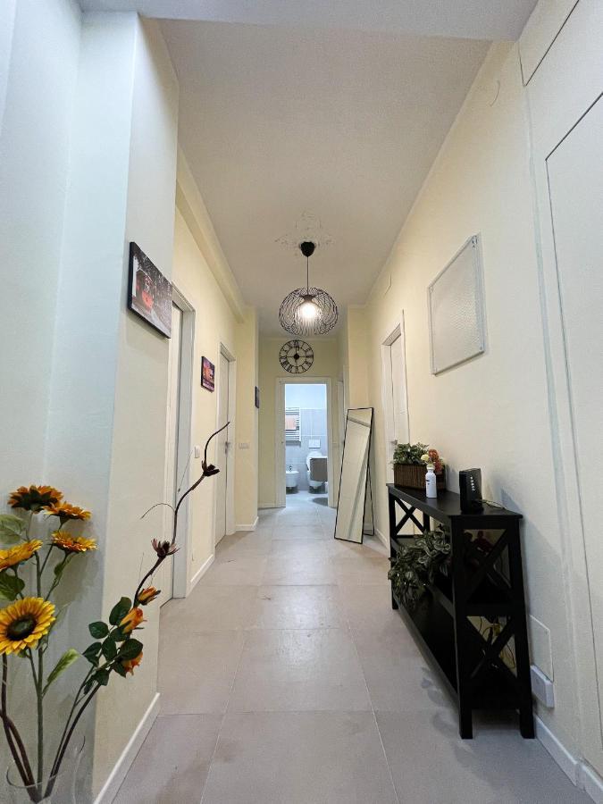 II - Accogliente Camera A Pochi Minuti Dal Centro Milano Exteriör bild