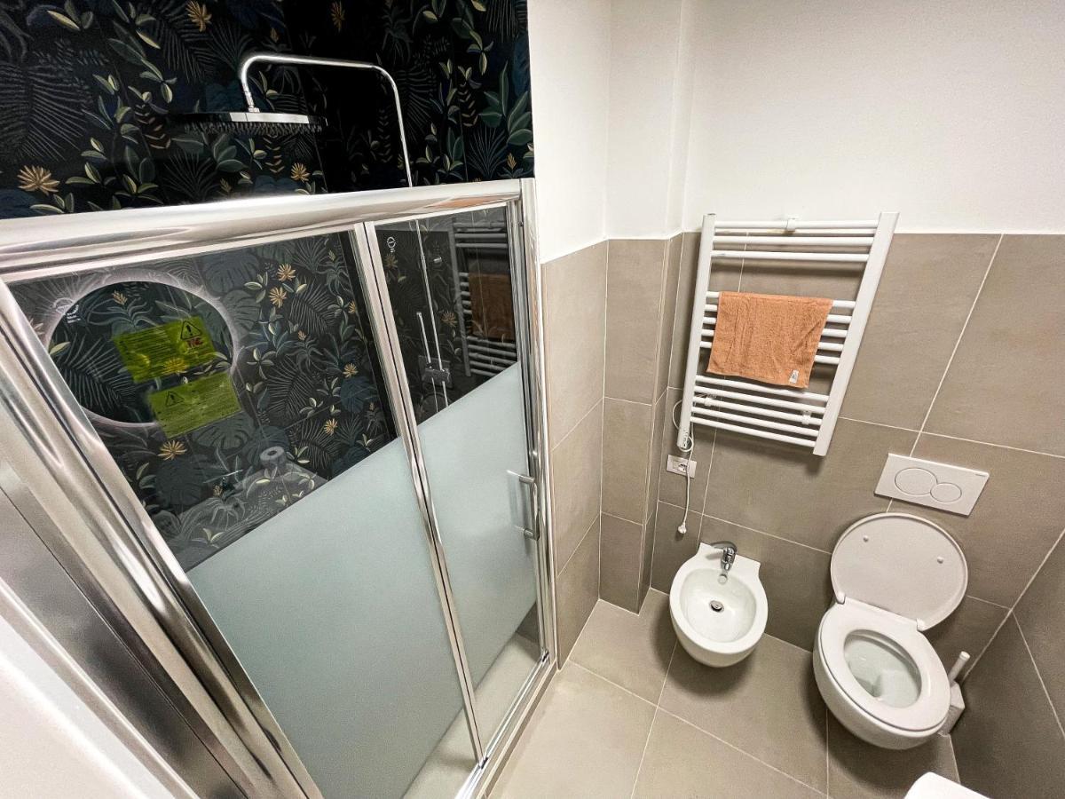 II - Accogliente Camera A Pochi Minuti Dal Centro Milano Exteriör bild